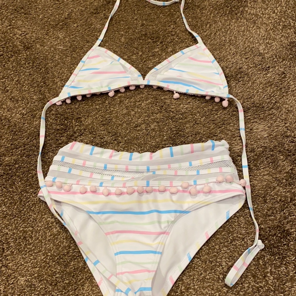 SAILING THROUGH PARADISE WHITE BIKINI TOP/bottom